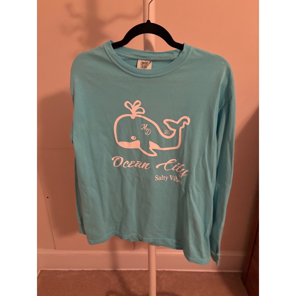 Ocean City MD Salty Vibes whale blue long sleeve shirt size medium